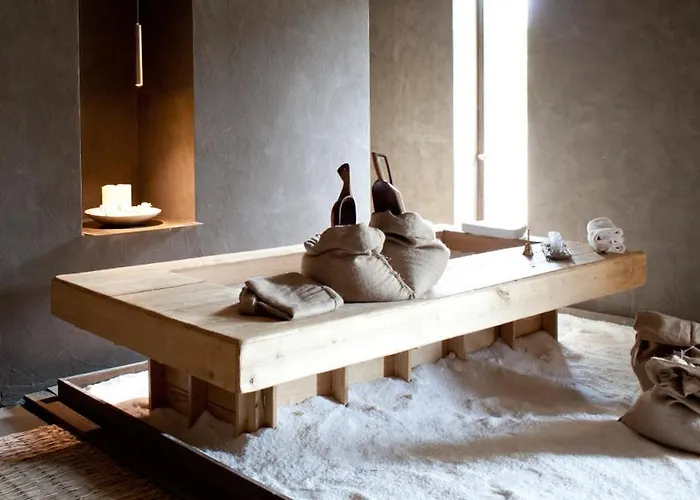 Altamarea & فندق تّشيرفييا