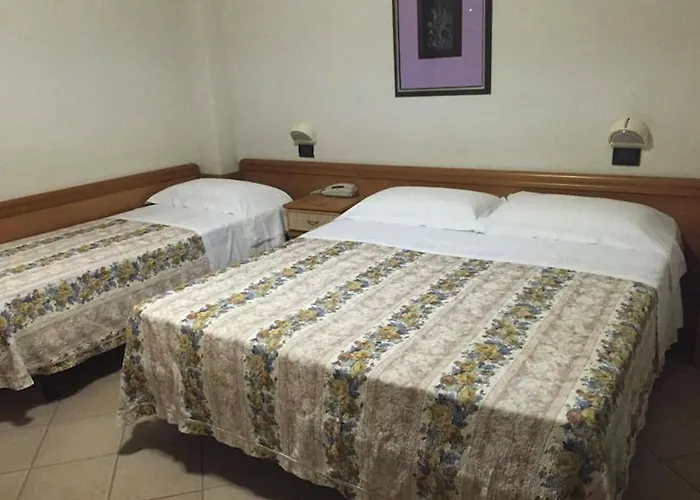 Hotel Altamarea & 3*