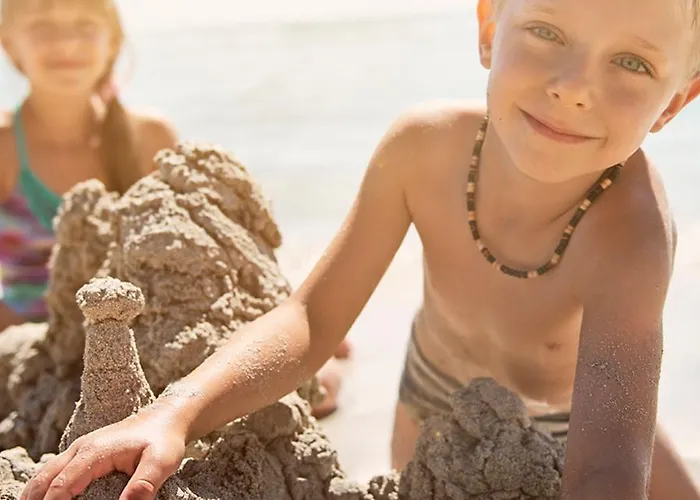 Altamarea & Hotel 3*